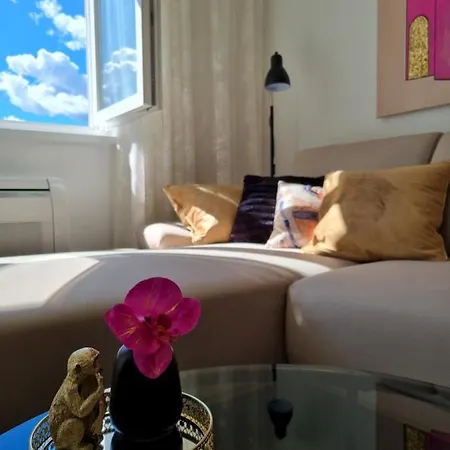Superb Apartment 
