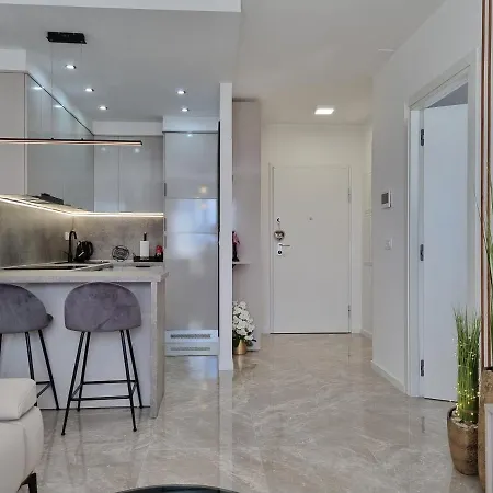 Superb Apartment 