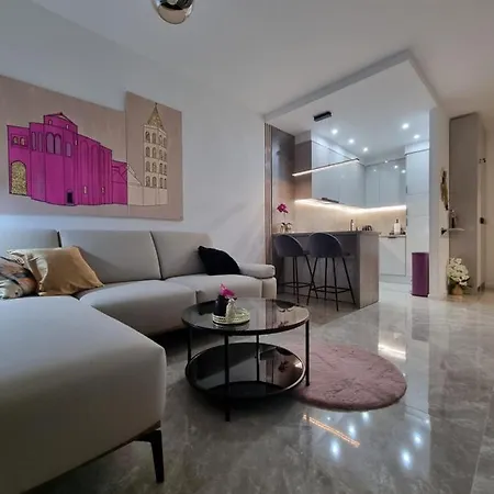 Superb Apartment 