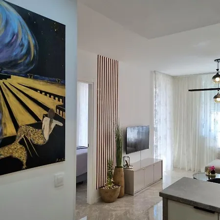 Superb Apartment 
