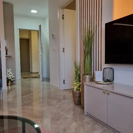 Superb Apartment 
